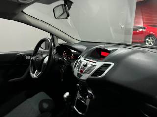 FORD Fiesta usata, con Boardcomputer