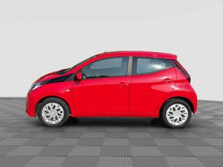 TOYOTA Aygo usata 1