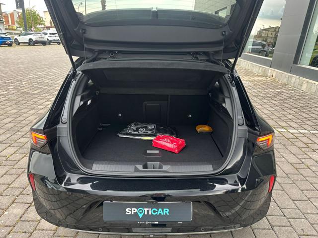 OPEL Astra usata, con Servosterzo