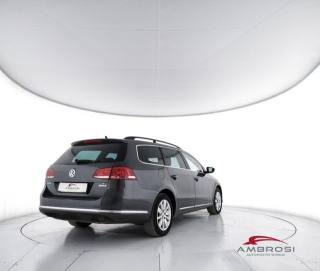 VOLKSWAGEN Passat usata 2