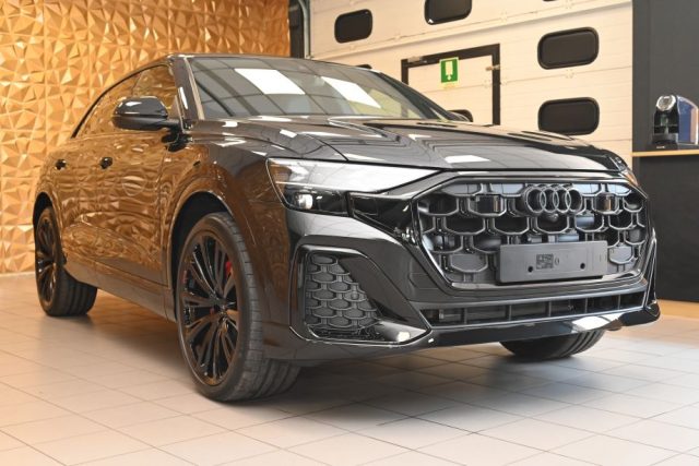 AUDI Q8 usata 76