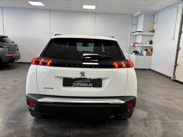 PEUGEOT 2008 usata, con Alzacristalli elettrici
