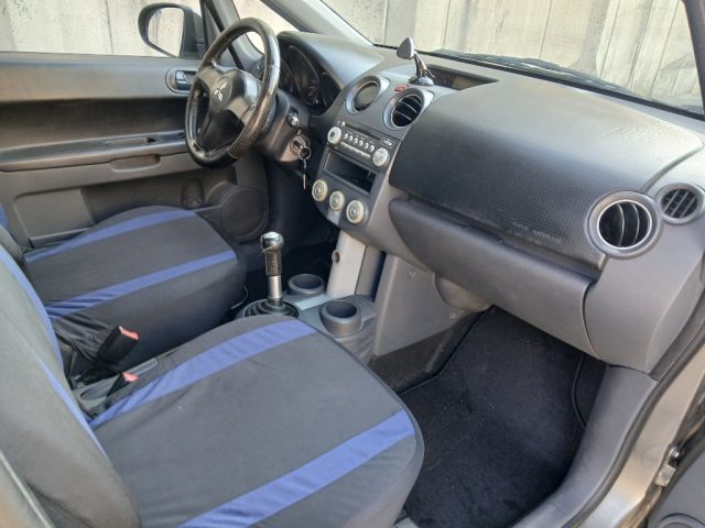 MITSUBISHI Colt usata, con Climatizzatore