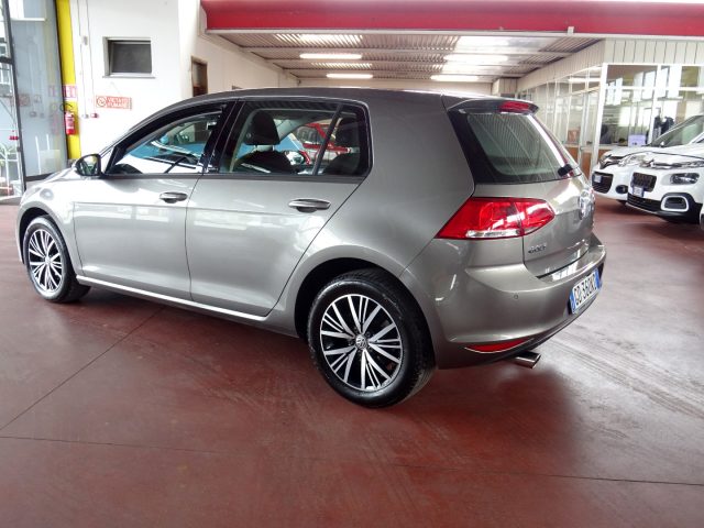 VOLKSWAGEN Golf usata, con Airbag Passeggero