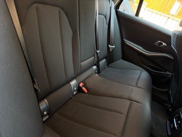 BMW 320 usata, con Controllo automatico clima