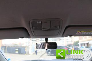 TOYOTA Auris usata 23