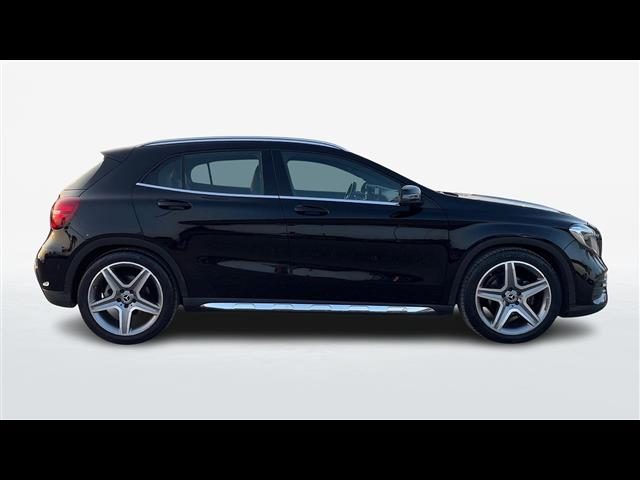 MERCEDES-BENZ GLA 200 usata, con Volante multifunzione