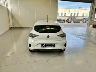 RENAULT Clio usata, con Autoradio