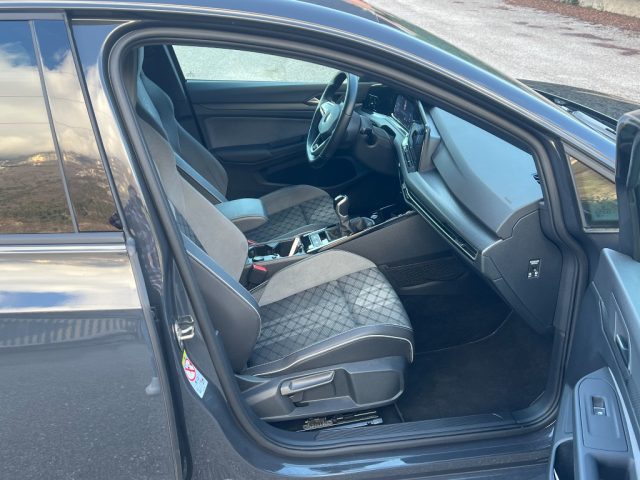 VOLKSWAGEN Golf usata, con ESP