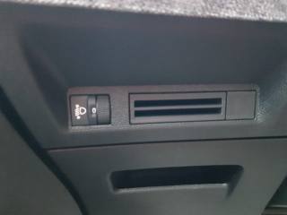 PEUGEOT 3008 usata, con Fari LED