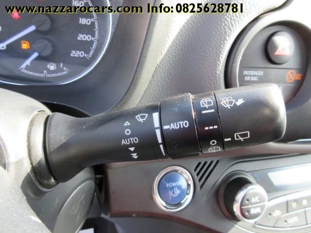 TOYOTA Yaris usata, con Vivavoce