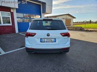 VOLKSWAGEN Tiguan usata, con Alzacristalli elettrici