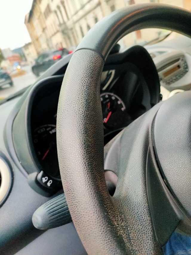 FORD Ka usata, con ESP