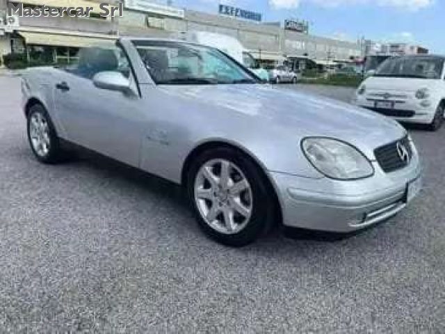 MERCEDES-BENZ SLK 200 usata, con Airbag laterali