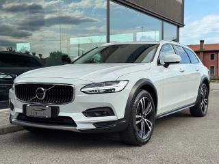 VOLVO V90 Cross Country B4 (d) 197CV AWD Geatronic Business Pro Line