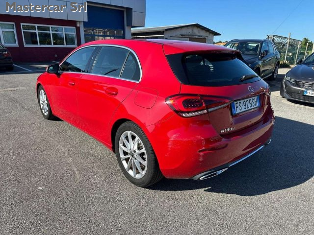 MERCEDES-BENZ A 180 usata, con Autoradio