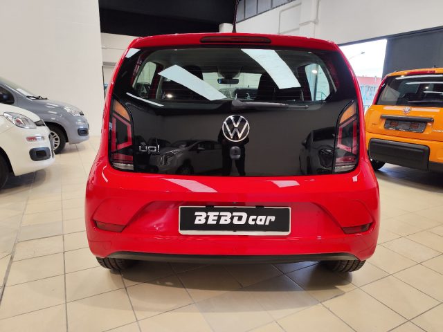 VOLKSWAGEN up! usata 5