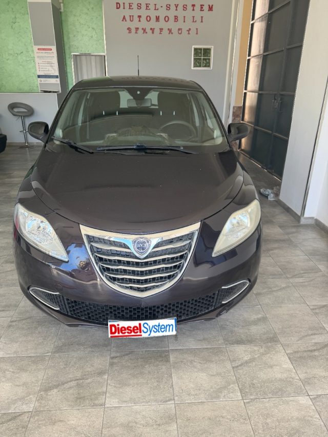 LANCIA Ypsilon usata, con ABS
