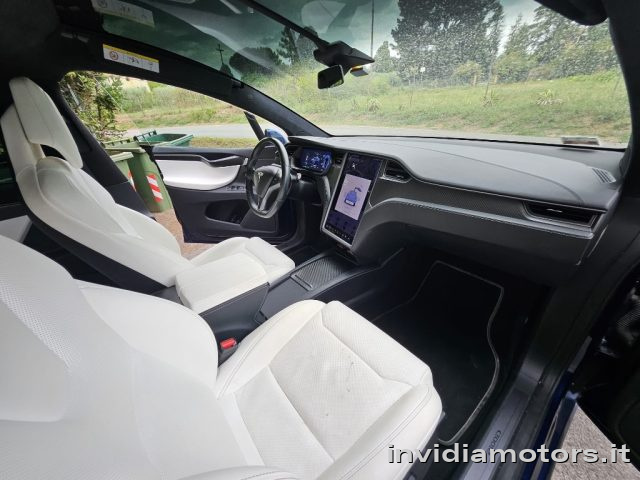 TESLA Model X usata, con Cerchi in lega