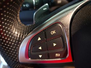 MERCEDES-BENZ CLA 220 usata, con Volante in pelle