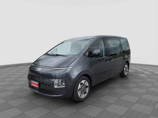 HYUNDAI Staria usata 0
