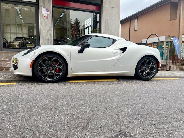 ALFA ROMEO 4C usata, con ABS
