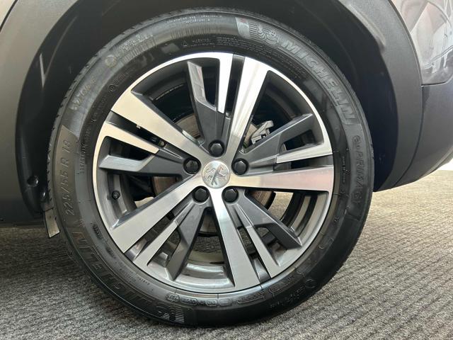 PEUGEOT 3008 usata, con Sistema di navigazione