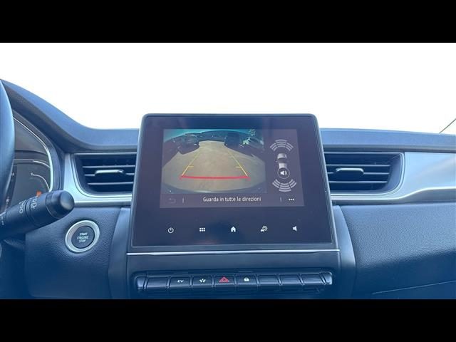 RENAULT Captur usata, con Fari LED