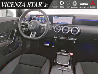 MERCEDES-BENZ CLA 200 usata, con Cerchi in lega