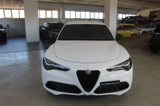 ALFA ROMEO Stelvio usata, con Airbag