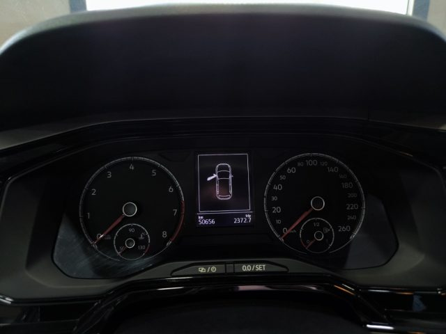 VOLKSWAGEN Polo usata, con Autoradio