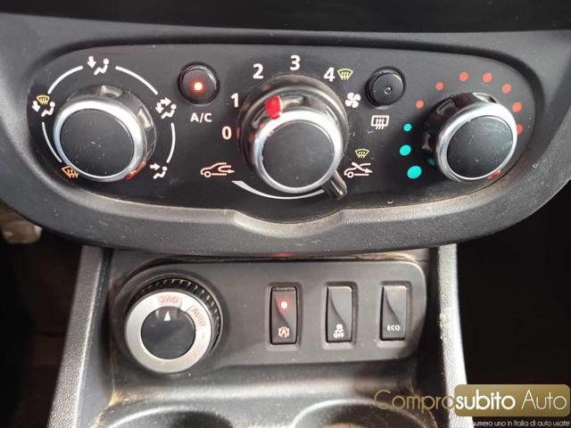 DACIA Duster usata 21