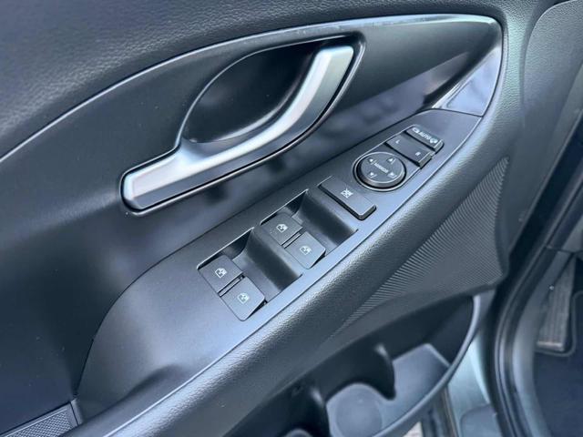 HYUNDAI i30 usata, con Alzacristalli elettrici