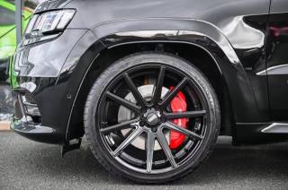 JEEP Grand Cherokee usata, con Leve al volante