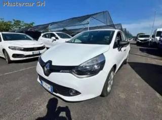 RENAULT Clio usata, con Airbag