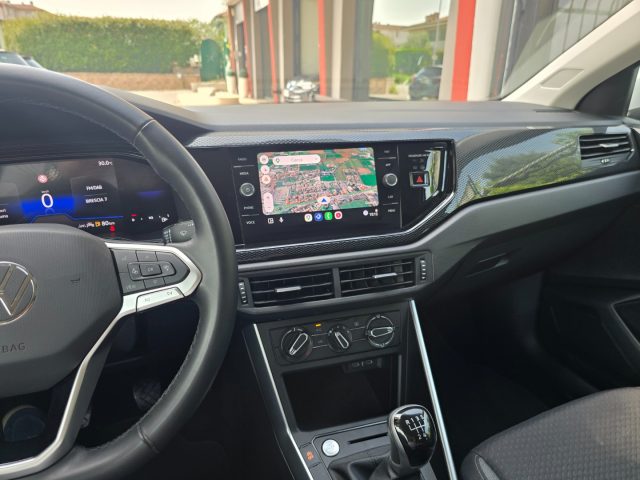 VOLKSWAGEN Taigo usata, con Apple CarPlay