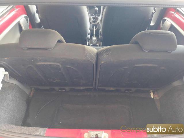 PEUGEOT 107 usata, con Sedile posteriore sdoppiato