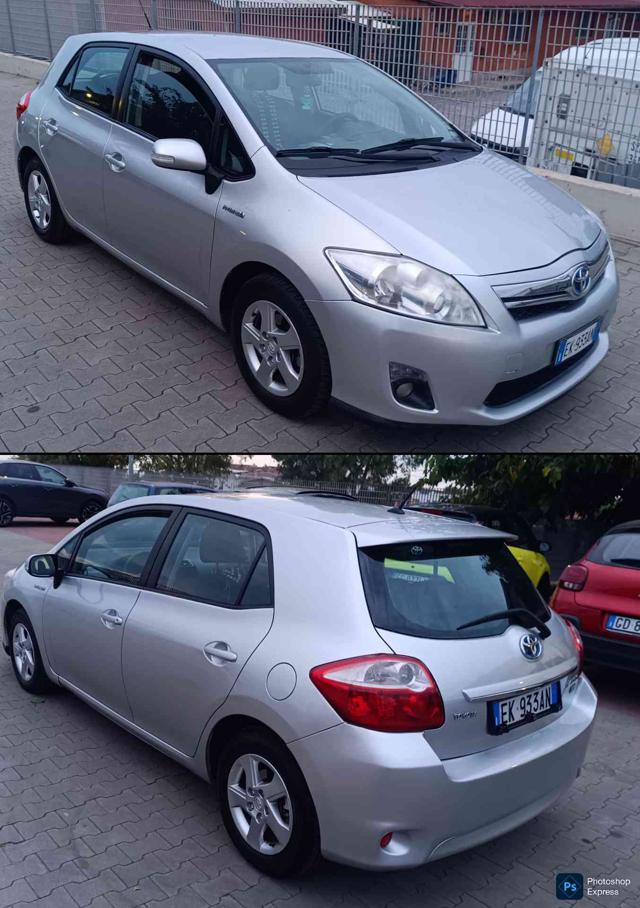 TOYOTA Auris usata, con Airbag