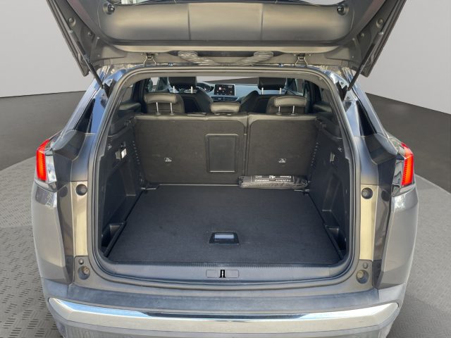 PEUGEOT 3008 usata, con Specchietti laterali elettrici