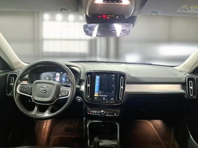 VOLVO XC40 usata, con Autoradio