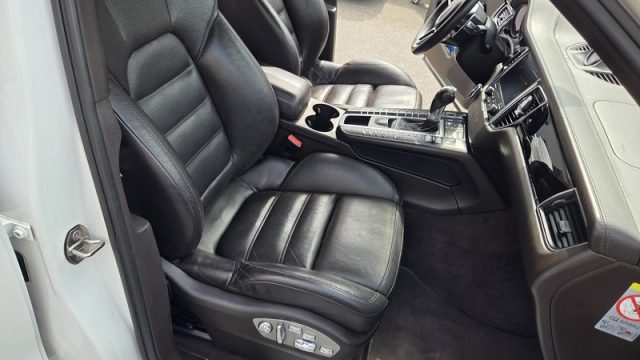 PORSCHE Macan usata, con ESP