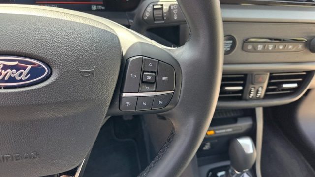 FORD Tourneo Courier usata, con USB