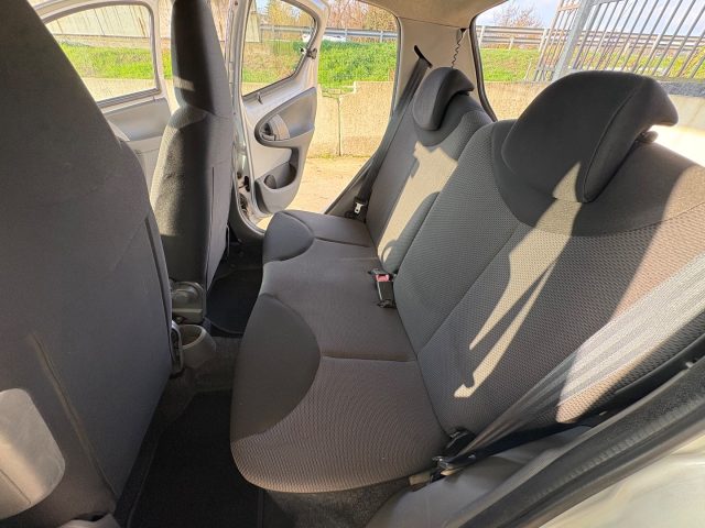 TOYOTA Aygo usata, con Servosterzo