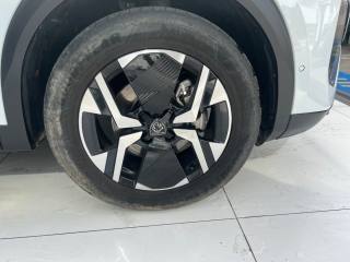 PEUGEOT 2008 usata, con Autoradio