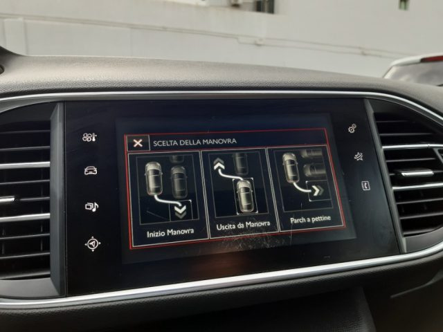 PEUGEOT 308 usata, con Servosterzo