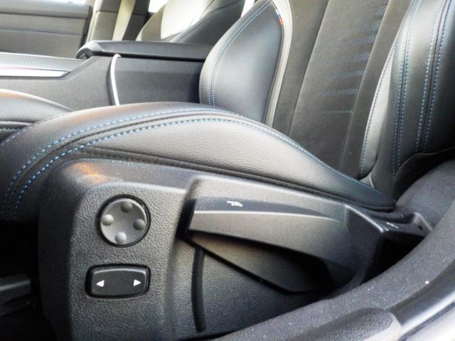 BMW 318 usata, con Sound system