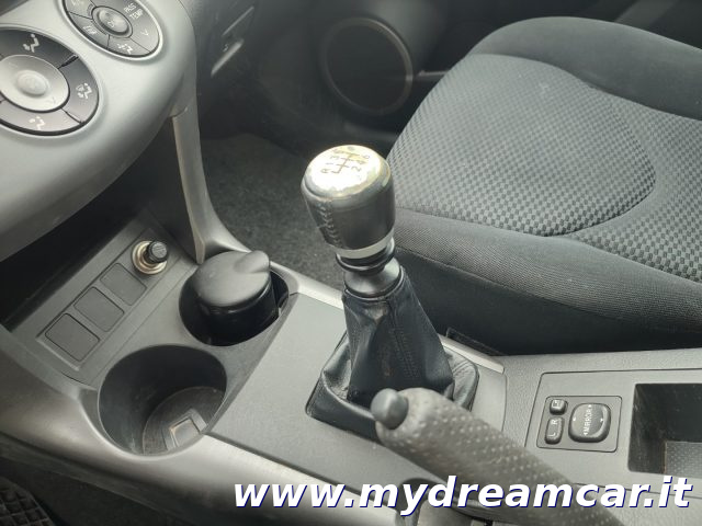 TOYOTA RAV 4 usata, con Servosterzo