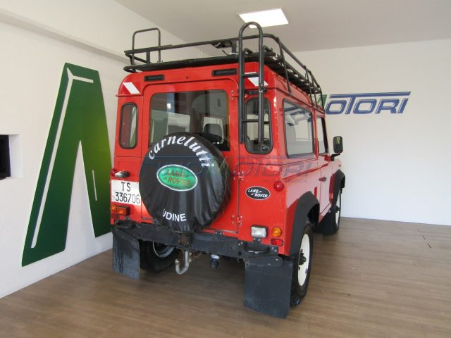 LAND ROVER Defender usata 13