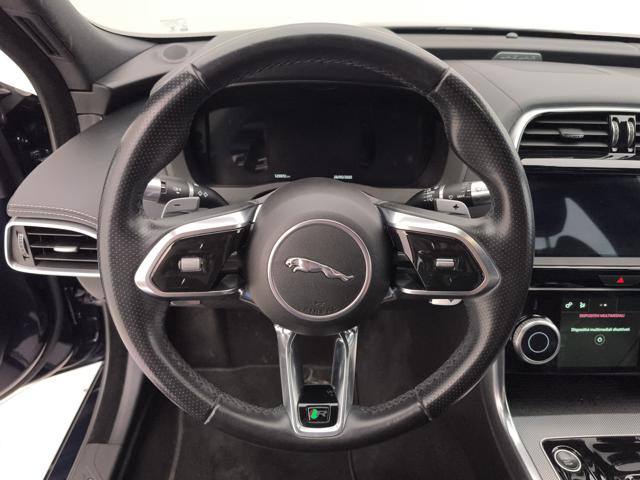 JAGUAR XE usata, con ESP