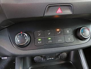 KIA Sportage usata, con Sedile posteriore sdoppiato